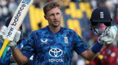 Root’s sparkling 166* steers England to series win