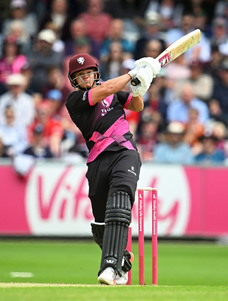 Smeed leads the smackdown as Essex suffer eight-wicket rout